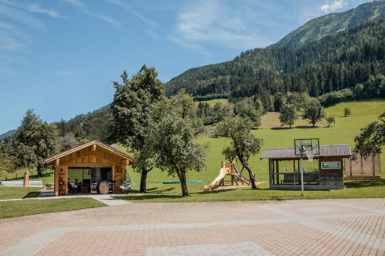 Ferienparadies Taxen Санкт-Файт  Экстерьер фото